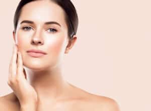 Woman in her 40s has refreshed skin thanks to MOXI laser